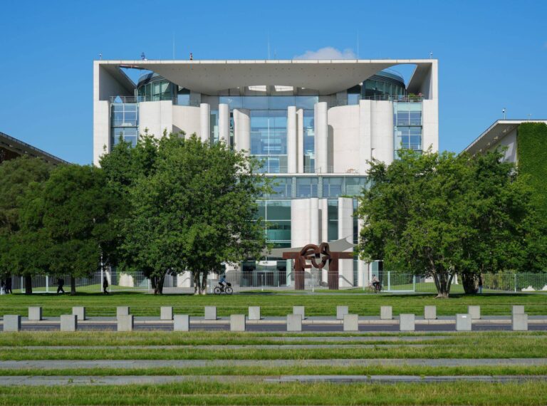 Deutsche reformkoalition startet große Reformphase Deutsche reformkoalition startet große Reformphase