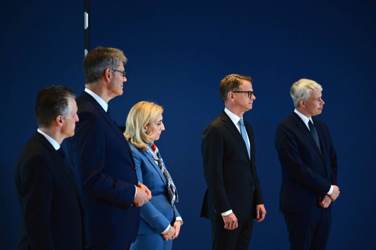 Deutschland Kabinettsumbildung bringt neue Minister Deutschland Kabinettsumbildung bringt neue Minister
