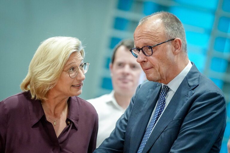 Widerstand gegen Rente mit 63 Abschaffung wächst