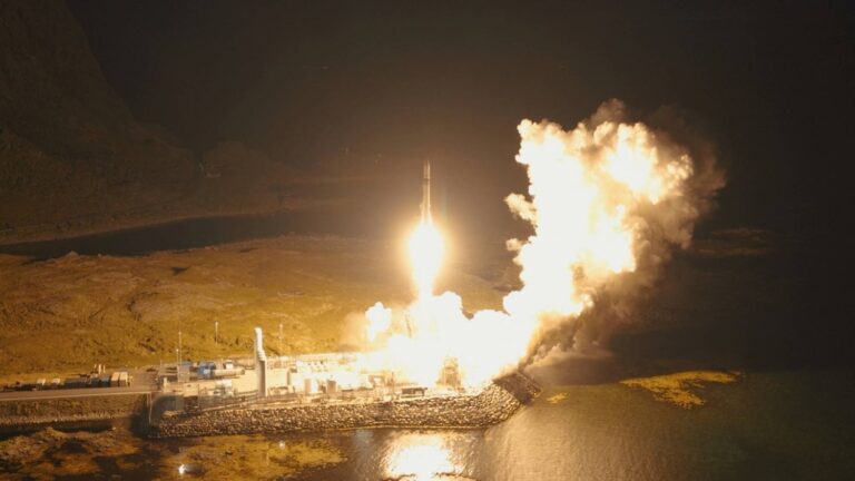 Deutsche Rakete erreicht Weltraum und schreibt Geschichte