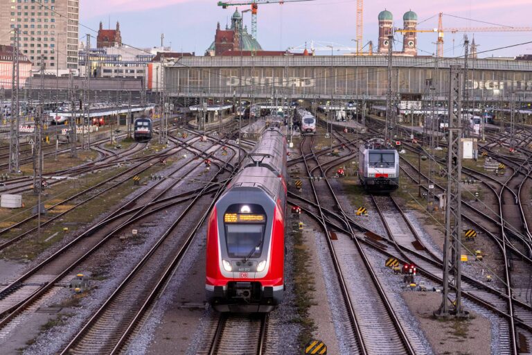Explosion am Augsburger Bahnhof verletzt zwei