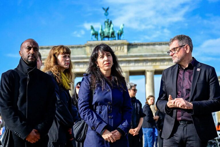 Linke Streit um Antisemitismus stoppt Gespräche Linke Streit um Antisemitismus stoppt Gespräche