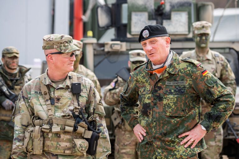 Deutsch Amerikanischer Reserveaustausch stärkt Partner
